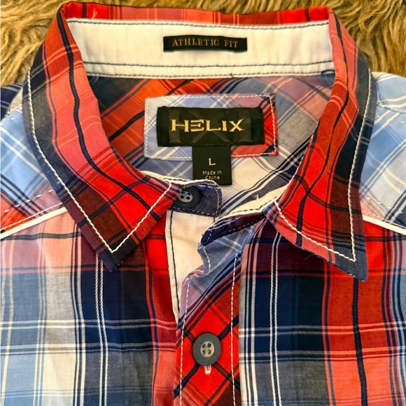 Men’s Helix button downn shirt with detail stitching | Size L - Picture 5 of 7